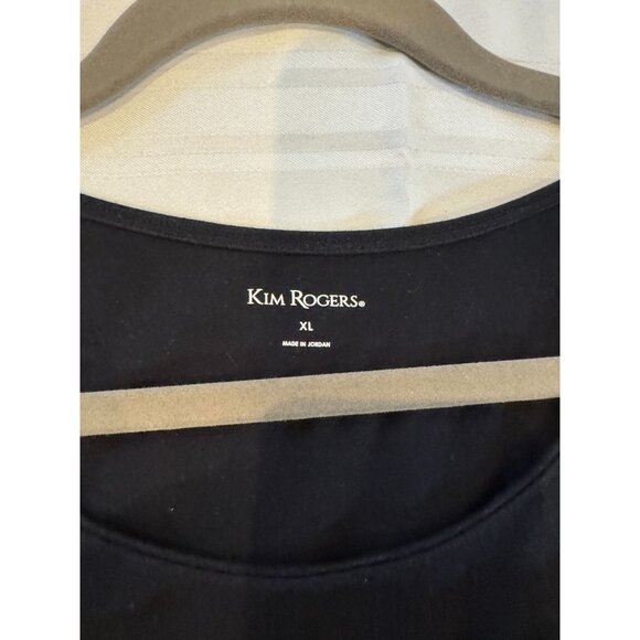 Ladies Sleeveless Top - EUC - Solid Black - Picture 7 of 8